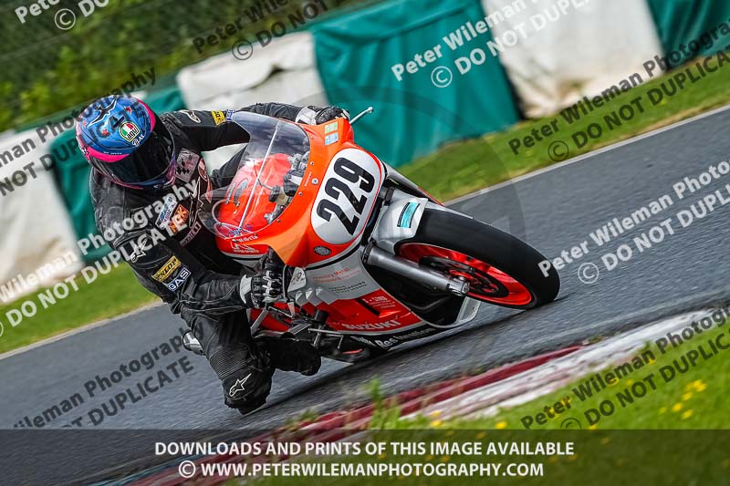 enduro digital images;event digital images;eventdigitalimages;mallory park;mallory park photographs;mallory park trackday;mallory park trackday photographs;no limits trackdays;peter wileman photography;racing digital images;trackday digital images;trackday photos